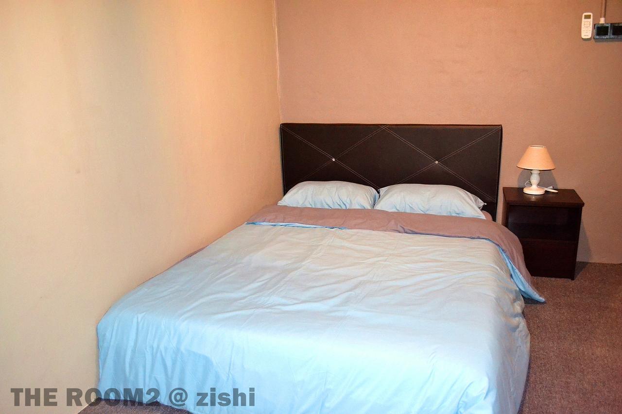 The Room2 @ Zishi Kota Bharu Camera foto